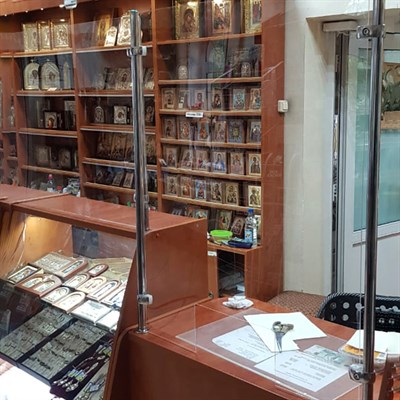 Защитный экран на хромированных опорах - фото 4744